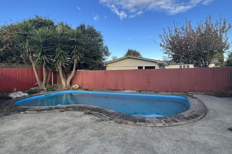 Photo of property in 24 Akaroa Avenue, Awapuni, Palmerston North, 4412
