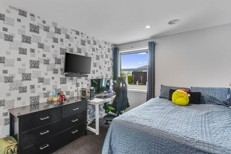 Photo of property in 47 San Priamo Place, Paraparaumu Beach, Paraparaumu, 5032