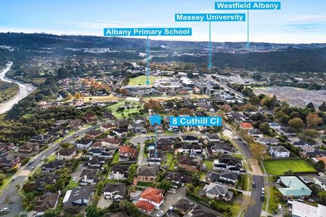 Photo of property in 8 Cuthill Close, Albany, Auckland, 0632