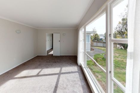Photo of property in 7 Chilton Grove, Hokowhitu, Palmerston North, 4410