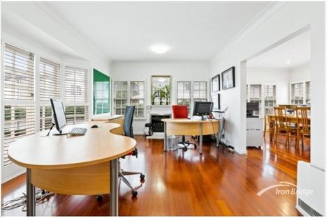 Photo of property in 232 Lake Road, Hauraki, Auckland, 0622