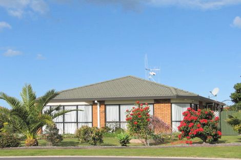 Photo of property in 45 Ocean Crest, Papamoa Beach, Papamoa, 3118