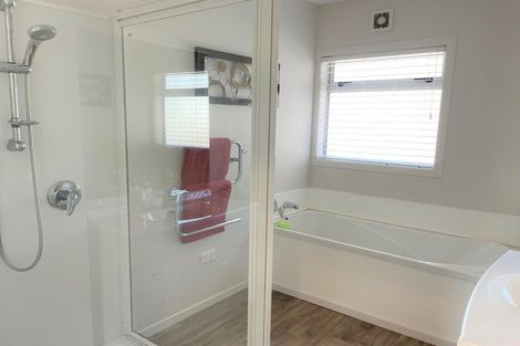 Photo of property in 25 Victoria Street, Richmond Heights, Taupo, 3330