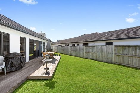 Photo of property in 5 Cordelia Court, Flagstaff, Hamilton, 3210