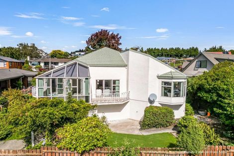 Photo of property in 43 Aotea Crescent, Gore, 9710