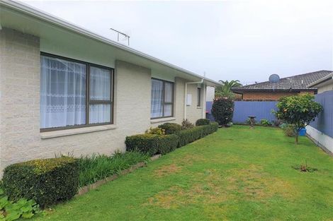 Photo of property in 3/187 Carrington Street, Lower Vogeltown, New Plymouth, 4310