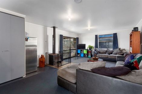 Photo of property in 97 College Road, Edgecumbe, 3120