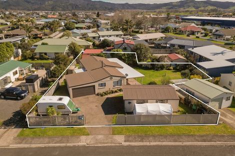 Photo of property in 28 Nicholas Avenue, Whitianga, 3510