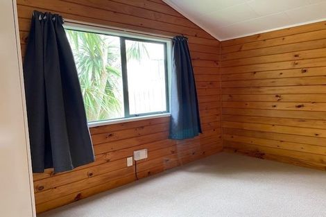Photo of property in 30 Leaver Place, Weymouth, Auckland, 2103