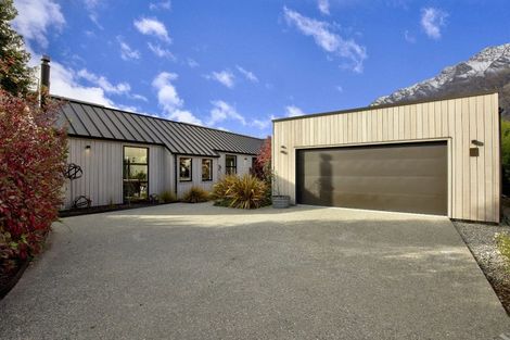 Photo of property in 13 Torridon Court, Jacks Point, Queenstown, 9371