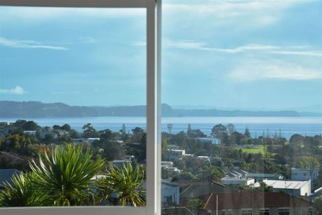 Photo of property in 47 Wade River Road, Stanmore Bay, Whangaparaoa, 0932