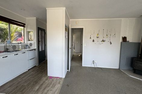 Photo of property in 19 Aquarius Avenue, Glen Eden, Auckland, 0602