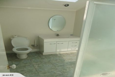 Photo of property in 32 Lake Crescent, Hamilton Lake, Hamilton, 3204