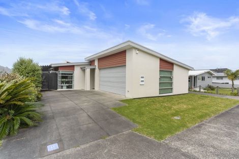 Photo of property in 216a Philomel Road, Whangamata, 3620