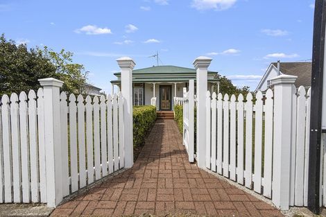 Photo of property in 43 Vogel Street, Cambridge, 3434