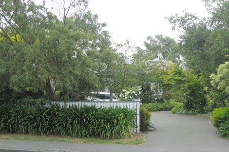 Photo of property in 77 Weston Road, St Albans, Christchurch, 8052