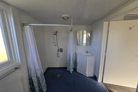 Photo of property in 16 Chaffey Street, Foxton Beach, Foxton, 4815