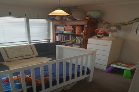 Photo of property in 2/25 Kitchener Road, Sandringham, Auckland, 1025