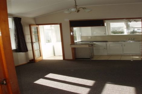 Photo of property in 62 Thompson Street, Mount Cook, Wellington, 6011