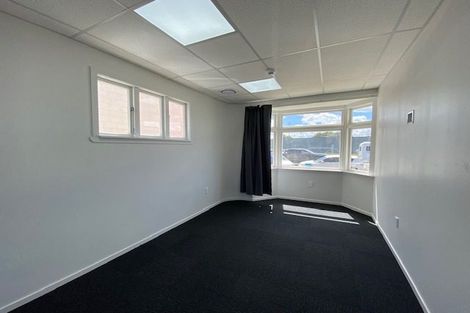 Photo of property in 34 Willis Street, Palmerston North, 4410