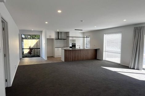 Photo of property in 2/8 Cherry Place, Casebrook, Christchurch, 8051