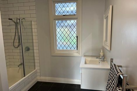 Photo of property in 8 Argyle Avenue, Takaro, Palmerston North, 4410