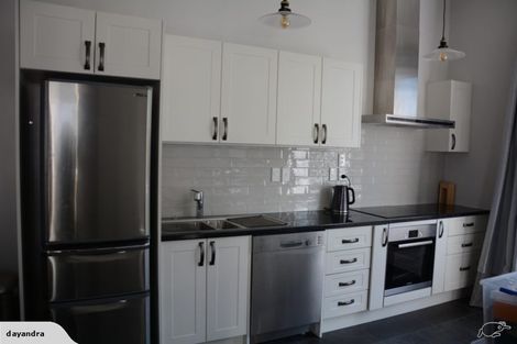 Photo of property in 15 Portland Crescent, Thorndon, Wellington, 6011