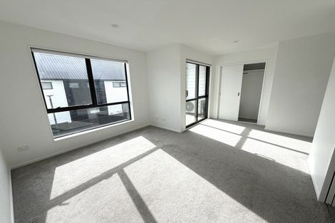 Photo of property in 75 Papatupu Way, Kumeu, 0810