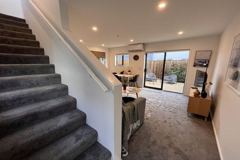 Photo of property in 2/221 Armagh Street, Christchurch Central, Christchurch, 8011