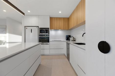 Photo of property in 1 Hinaki Street, Poike, Tauranga, 3112