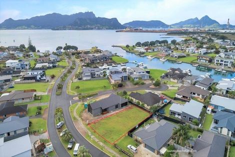 Photo of property in 17 Mariners Haven, One Tree Point, 0118