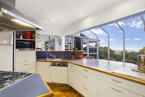 Photo of property in 51 Turanga Road, Henderson Valley, Auckland, 0612