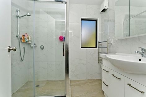 Photo of property in 4137/135 Manuka Road, Bayview, Auckland, 0629