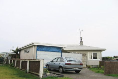 Photo of property in 4 Oxford Street, Taradale, Napier, 4112