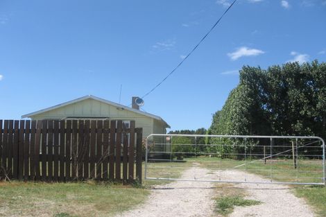Photo of property in 13 Pukehina Station Road, Pukehina, Te Puke, 3186
