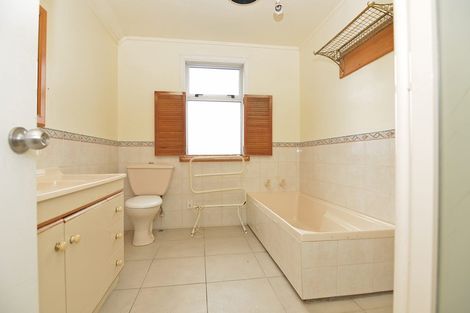 Photo of property in 43 Thompson Street, Mount Cook, Wellington, 6011