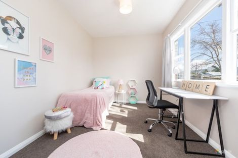 Photo of property in 43 Seddon Street, Wallaceville, Upper Hutt, 5018