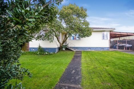 Photo of property in 5 Karina Place, Glen Eden, Auckland, 0602