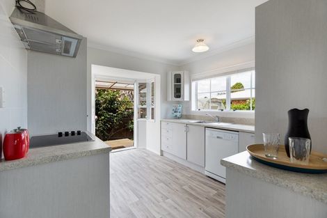 Photo of property in 82 Shakespeare Street, Leamington, Cambridge, 3432