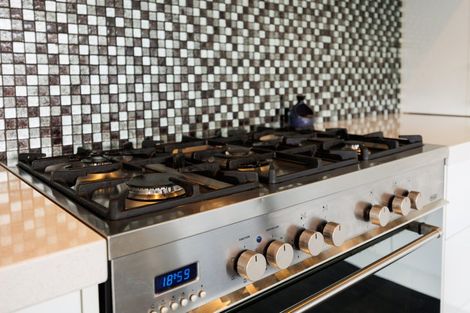 Photo of property in 59 Liberty Grove, Kelvin Grove, Palmerston North, 4414