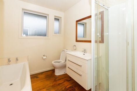 Photo of property in 21 Camelia Place, Islington, Christchurch, 8042