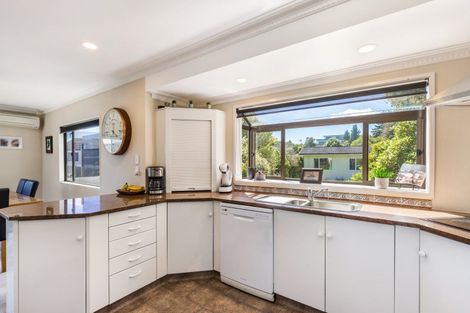 Photo of property in 2/23 Harvey Street, Waipahihi, Taupo, 3330