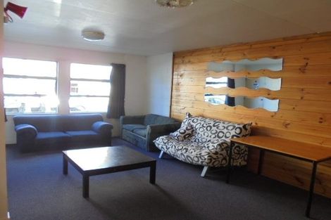 Photo of property in Te Awhina Apartments, 18/22 Sussex Street, Mount Cook, Wellington, 6021