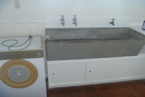 Photo of property in 15 Wood Street, Papakura, 2110