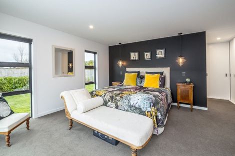 Photo of property in 85 Reading Street, Greytown, 5712