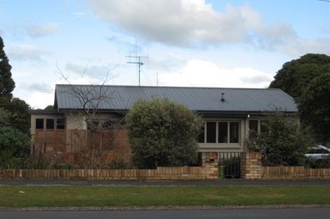 Photo of property in 76 East Street, Enderley, Hamilton, 3214