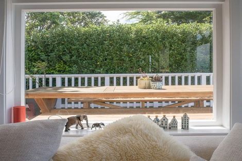 Photo of property in 21 Thane Road, Roseneath, Wellington, 6011