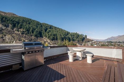Photo of property in 8b Kiely Lane, Queenstown, 9300