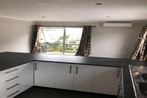 Photo of property in 31a Price Crescent, Mount Wellington, Auckland, 1060