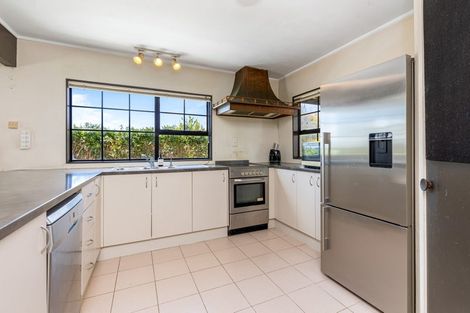 Photo of property in 486 Richardson Road, Mount Roskill, Auckland, 1041